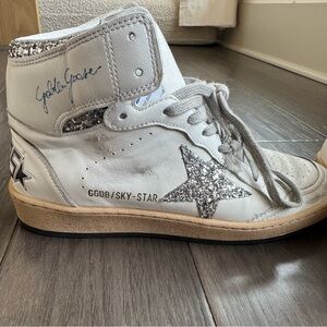 Golden Goose | Sky-Star with signature on the ankle and silver inserts- size 38